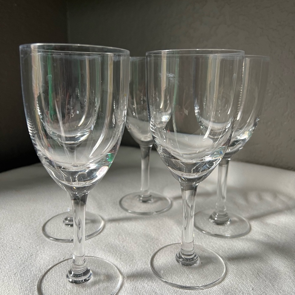 Vintage Crystal Wine Glasses set of 5 heavy - Picture 8 of 9